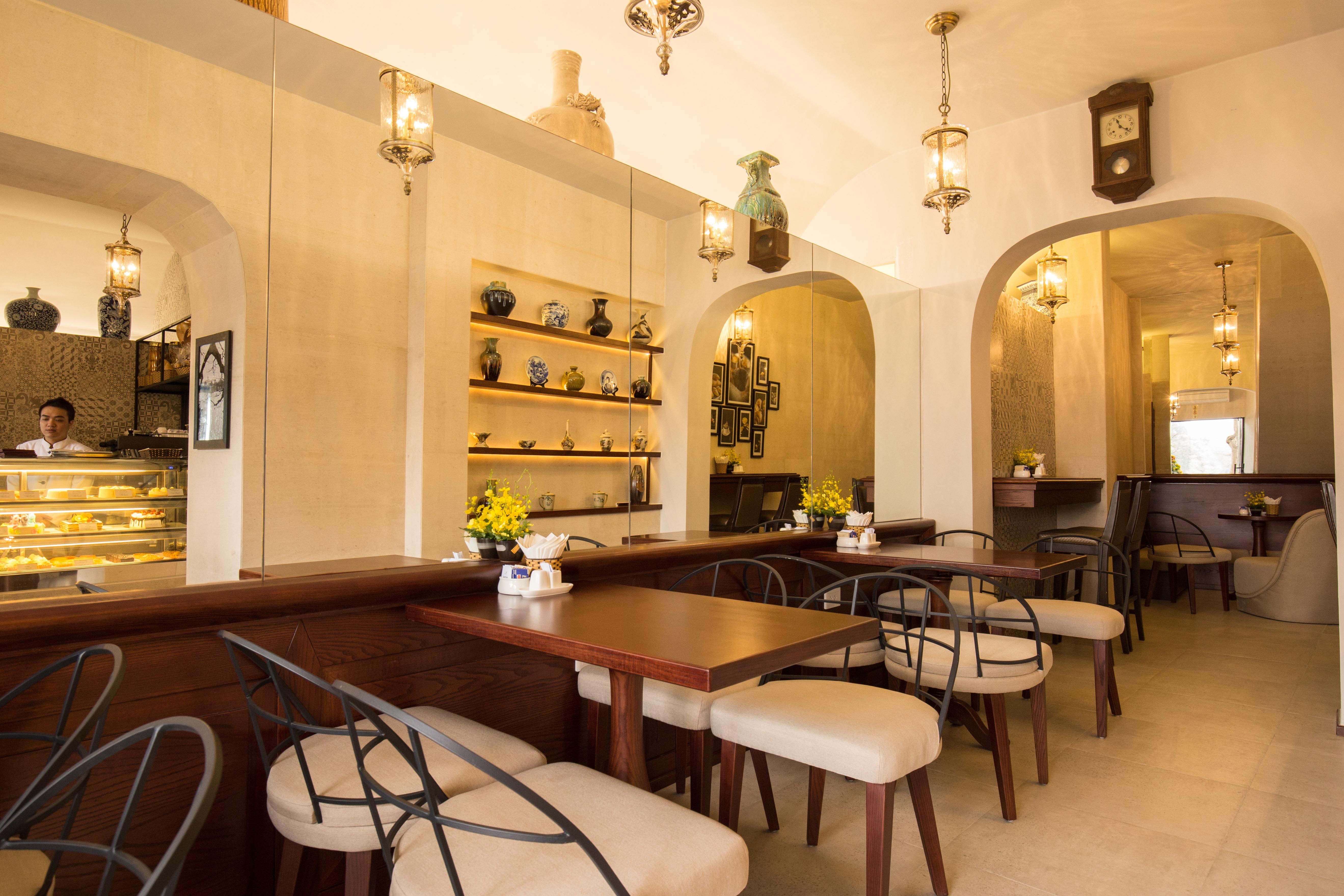 Silk Path Boutique Hanoi — Photos 1
